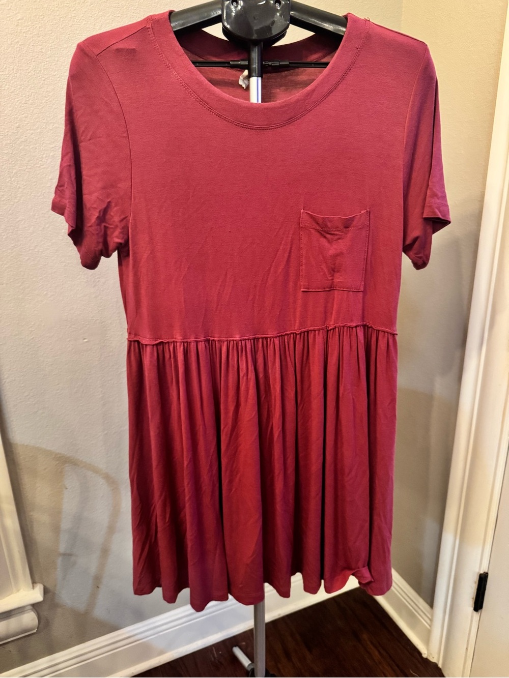 Wishlist Short Sleeve Pocket Dress in Wine
